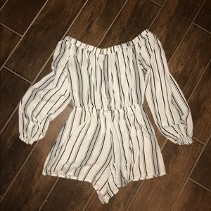 Pacsun white and black striped romper